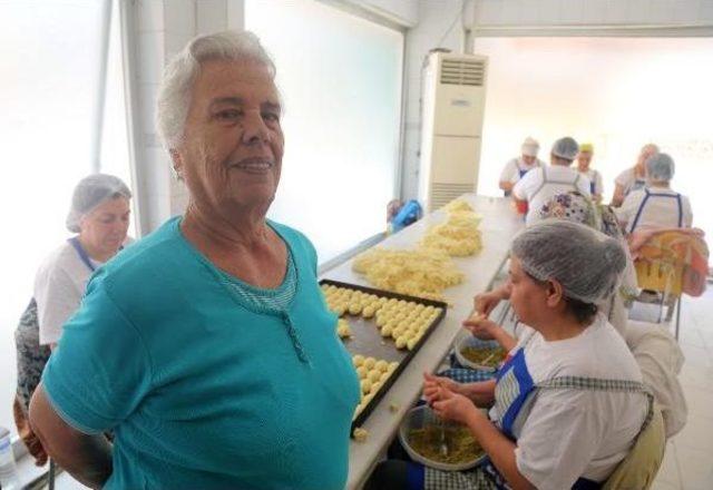 Mersin'e Özgü Tatlı 'kerebiç' Satışı Tavan Yaptı