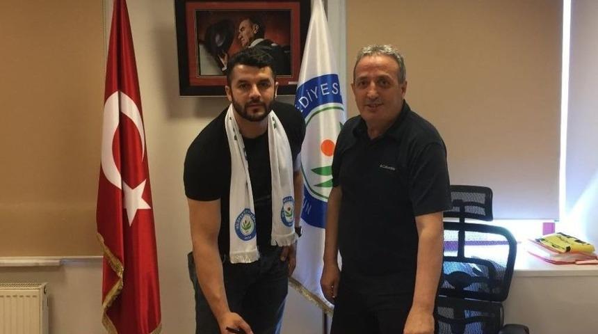 Tuğberk &Ccedil;atkın Nil&uuml;fer&rsquo;de