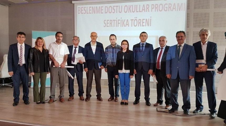 Beslenme Dostu Okul Se&ccedil;ildi