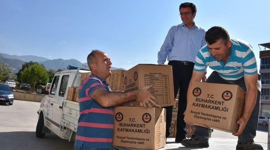 Buharkent&rsquo;te 300 Aileye Gıda Desteği