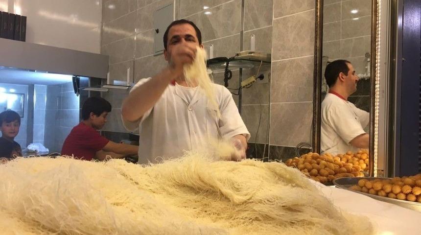 Tatlıcılarda Ramazan Telaşı