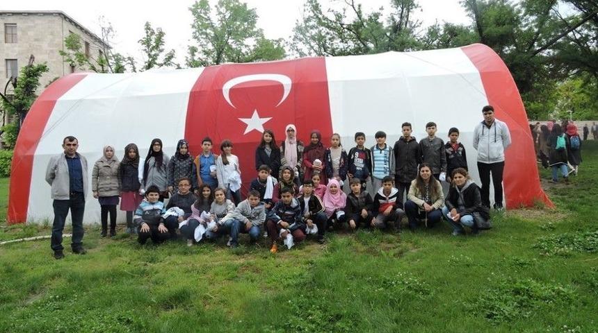 Toplum Destekli Polislik Şube, Ankara’ya Gezi Düzenlendi