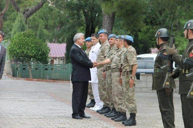 Vali Güvençer Kırkağaç’ta Temaslarda Bulundu