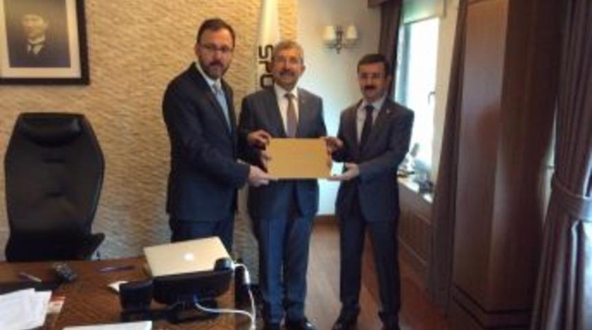 Zile&rsquo;ye 10 Adet Semt Sahası Yapılacak