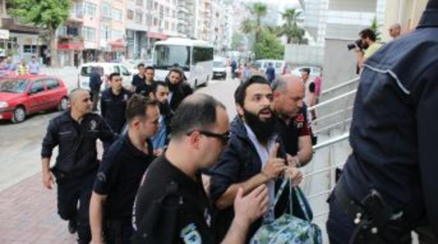 Deaş Saflarında Savaşan 8 Kişi Kocaeli&rsquo;de Tutuklandı