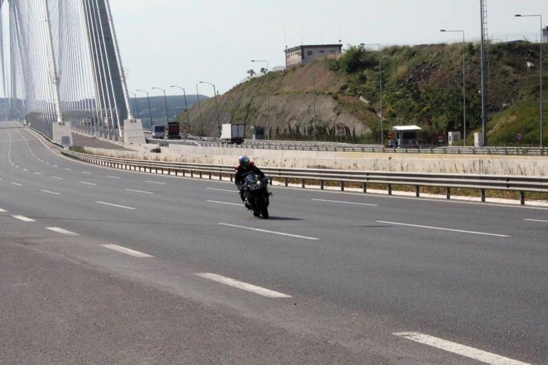 Kenan Sofuoğlu Yavuz Sultan Selim K&ouml;pr&uuml;s&uuml;&rsquo;nde Hız Denemesi Yaptı