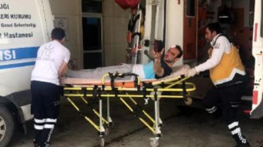 Tabanca Kabzesiyle Kardeşini Yaraladı