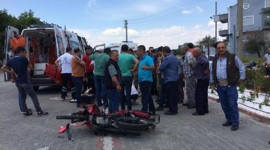 Motosikletiyle Otomobile &Ccedil;arpan Astsubay Yaralandı