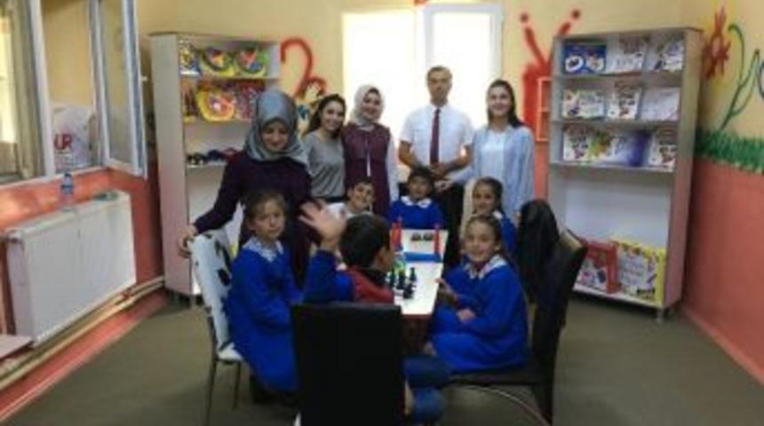 D&uuml;ş K&uuml;t&uuml;phanesinden K&ouml;şk K&uuml;t&uuml;phanesine