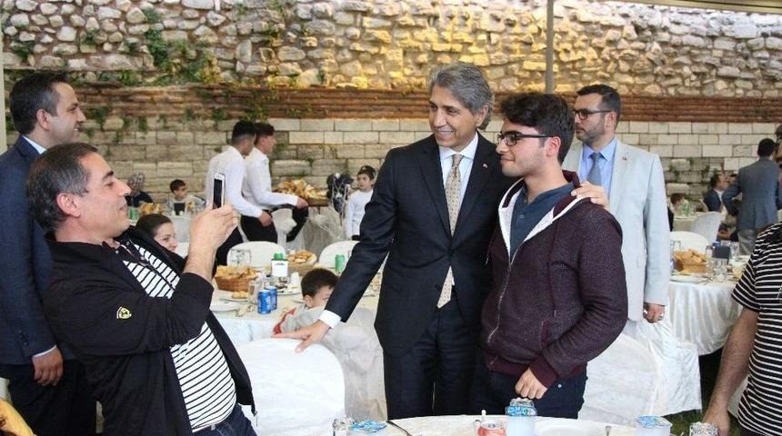 Fatih&rsquo;te Şehit Ve Gazi Yakınları İftarda Buluştu