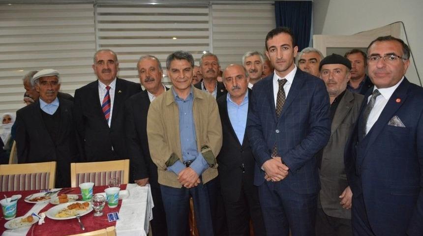 Tatvan&rsquo;da Şehit Aileleri Ve Gazilere İftar Yemeği Verildi