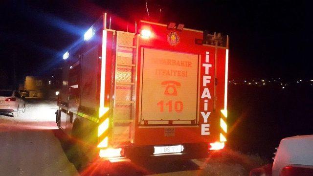 Belediye&rsquo;ye Ait İş Makinesi Kundaklandı 3