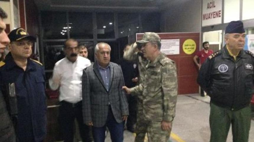 Genelkurmay Başkanı Akar Şırnak'ta Incelemelerde Bulundu
