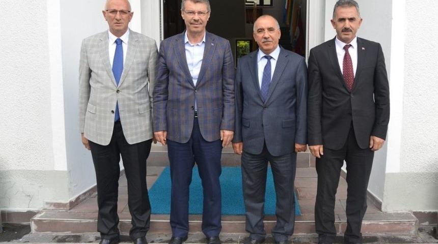 Başkan Akay’a Tebrik Ziyaretleri Devam Ediyor