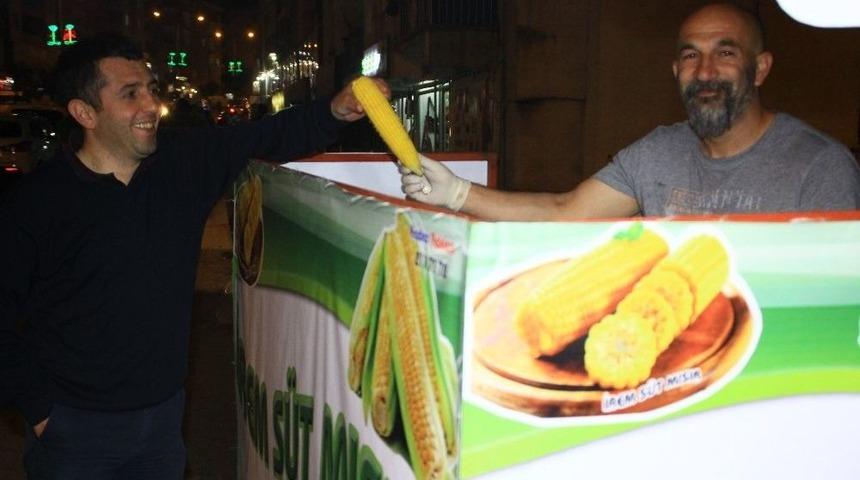 Instagram Fenomeninin Mısır Tezg&acirc;hına Yoğun İlgi