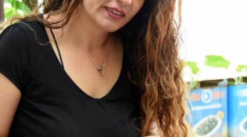 Deriye Hayat Verip, Aile Ekonomisine Katkıda Bulunuyorlar