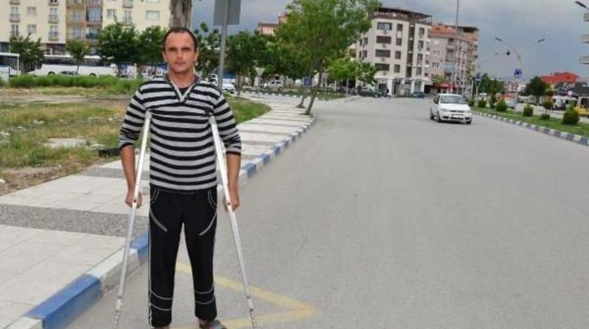 Kendisine &Ccedil;arpan S&uuml;r&uuml;c&uuml;y&uuml; Arıyor