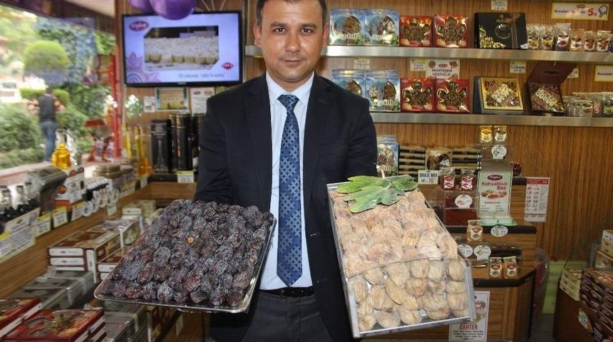 Ramazan&rsquo;da Hurma Daha &Ccedil;ok Rağbet G&ouml;r&uuml;yor