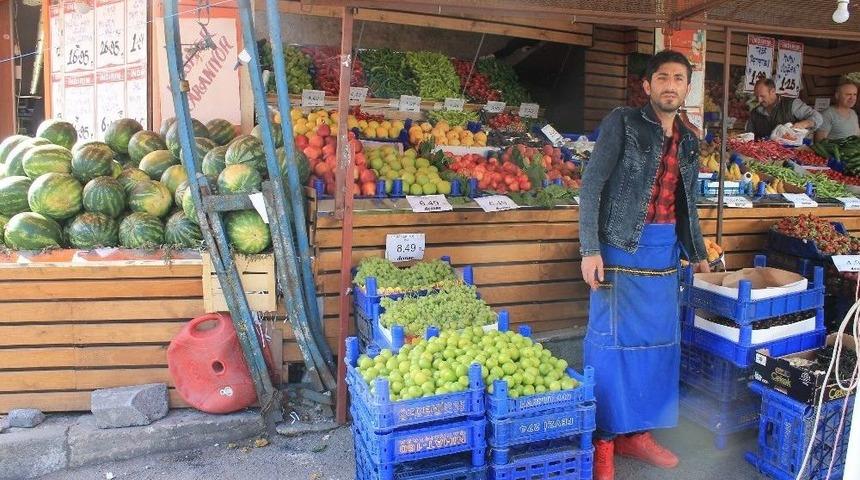 (&ouml;zel Haber) Markete İkince Kez Ara&ccedil; Girdi Tezgahtarlar &Ouml;l&uuml;mden D&ouml;nd&uuml;