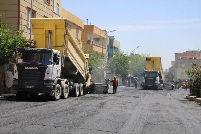 Büyükşehir Eyyübiye’de Yolları Güçlendiriyor