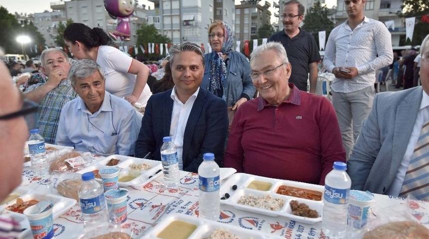 Baykal, Muratpaşa&rsquo;nın İftar Programına Katıldı