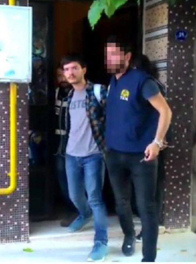 İzmir'de Terör Operasyonunda 12 Kişi Gözaltına Alındı