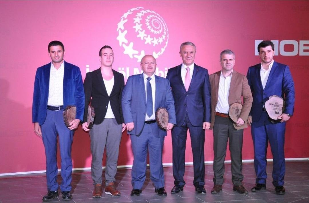 Mobilyanın Yıldızlarına &Ouml;d&uuml;l