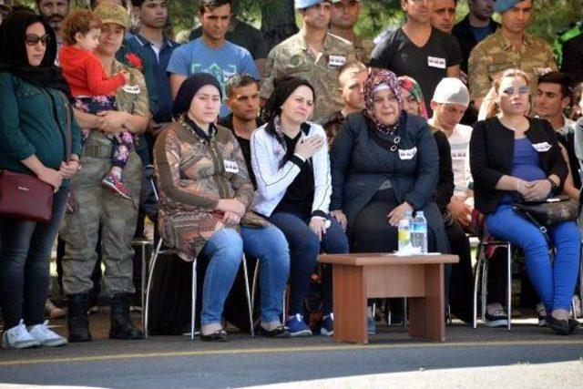 Şehidin Son Isteği Yerine Getirildi, Cebindeki Bayrak Tabutunun Üstüne Örtüldü