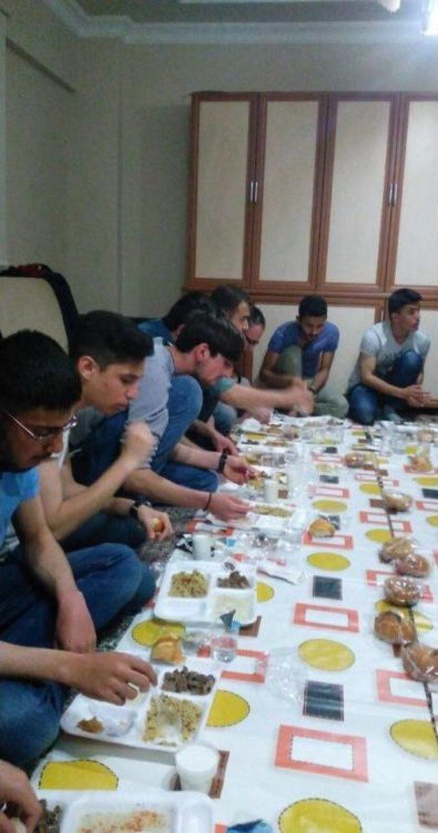 Erulder’den Ümmet İftarı 3