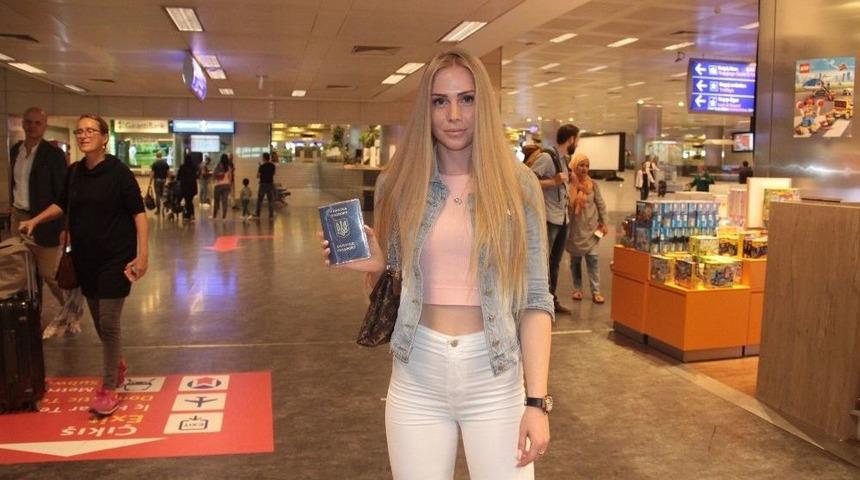 T&uuml;rkiye İle Ukrayna Arasında Kimlikle Ge&ccedil;iş Anlaşması Başladı