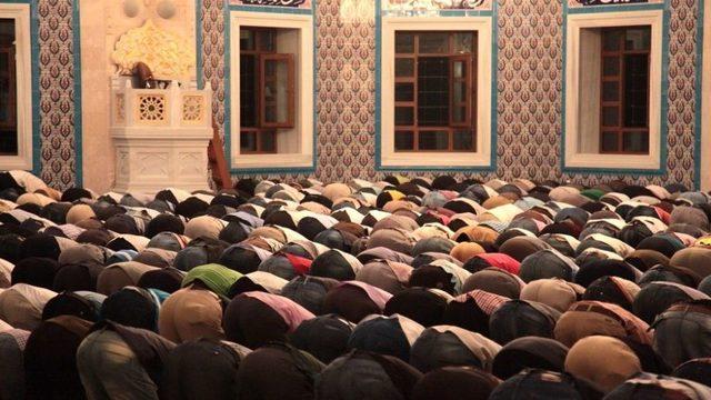 İlk Enderun Teravih Namazı Seyitnizam Camii’nde Kılınacak