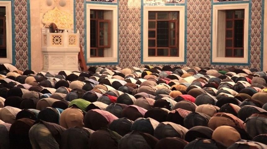 İlk Enderun Teravih Namazı Seyitnizam Camii’nde Kılınacak