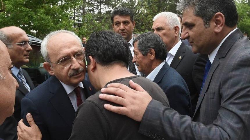 Kılı&ccedil;daroğlu&rsquo;ndan Şehit T&uuml;mgeneral Aydoğan Aydın&rsquo;ın Ailesine Taziye Ziyareti