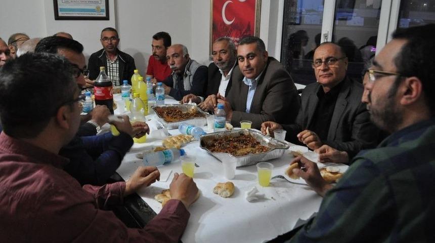 Mhp İl Y&ouml;netimi İftar Yemeğinde Bir Araya Geldi