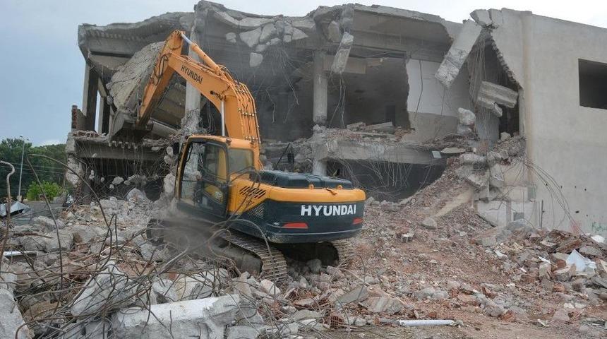 Karağa&ccedil;lı Mahallesine 2 Yeni D&uuml;ğ&uuml;n Salonu