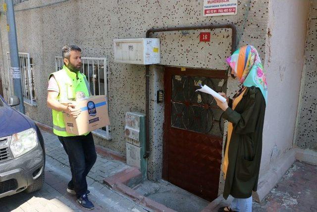 Eyüp Belediyesi Ramazan’da Yüzleri Güldürüyor