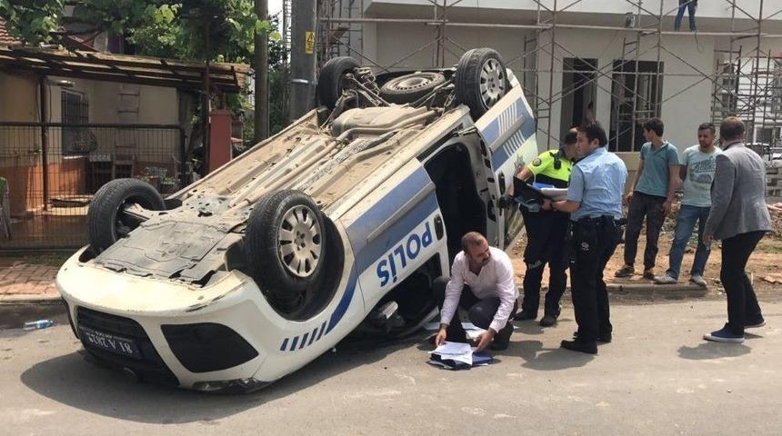 Kaza Yapan Polis Aracı Ters D&ouml;nd&uuml;