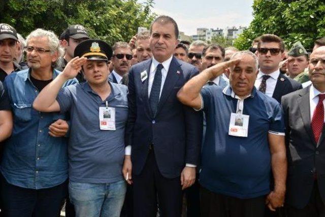 Helikopter Şehidi Pilot Yüzbaşı, Gözyaşlarıyla Son Yolculuğuna Uğurlandı 3