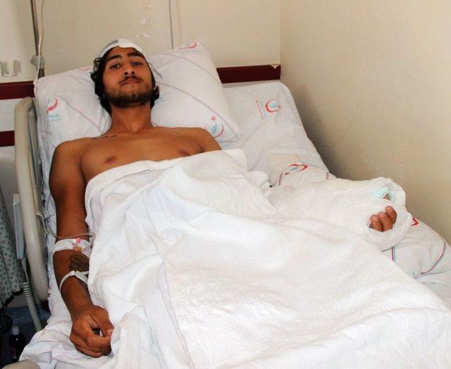 Otostopçu Gencin Bileğine 8 Saatlik Operasyon 1