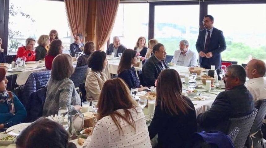 Ga&uuml;n&rsquo;de Okutman Metin Kadıoğlu&rsquo;na Vefa G&uuml;n&uuml;