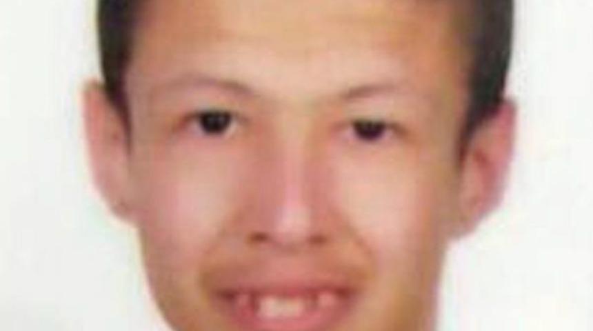 Evinin &Ouml;n&uuml;nden Ayrıldıktan Sonra Kaybolan Engelli Gen&ccedil; Her Yerde Aranıyor