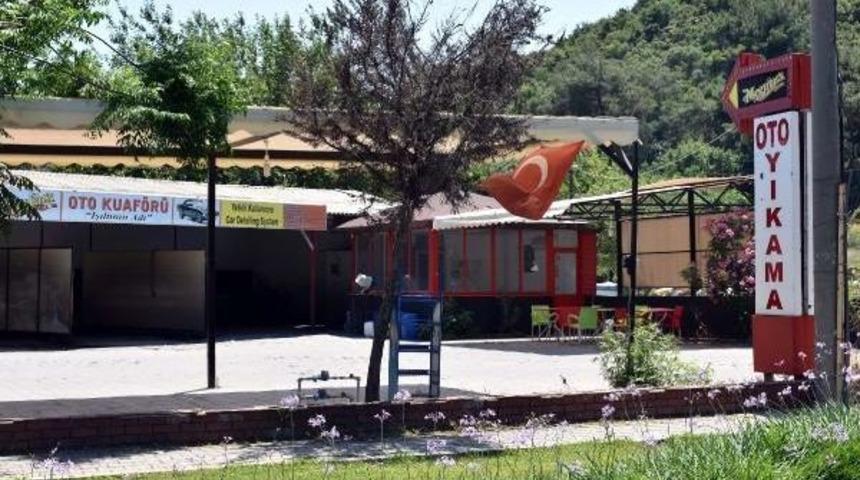 Oto Yıkamaya Uyuşturucu Operasyonu: 5 G&ouml;zaltı