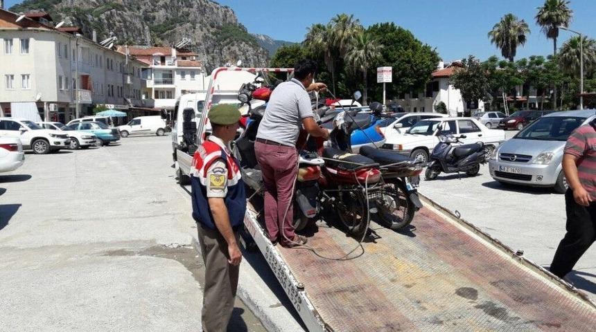 Ortaca&rsquo;da Jandarmadan Motosiklet Uygulaması