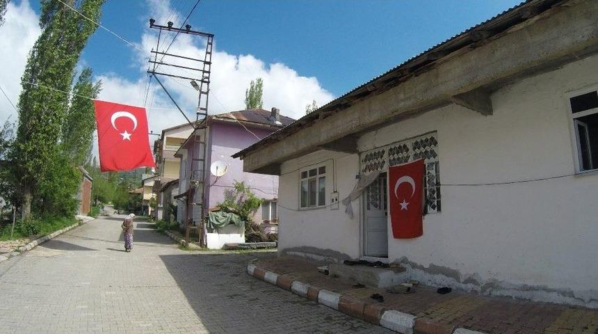 (özel Haber) Şehit Tümgeneral Aydın’ın Çileli Hayat Öyküsü