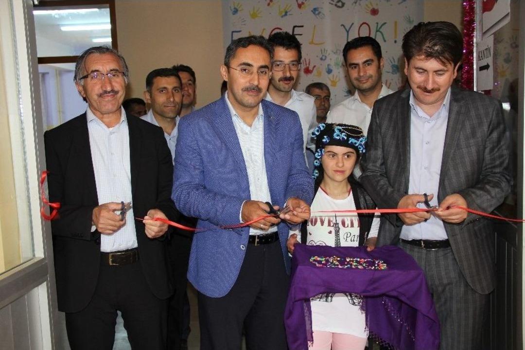 Şemdinli&rsquo;de Sergi