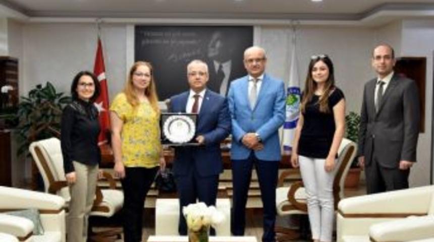 Başkan Kayda&rsquo;ya Teşekk&uuml;r Plaketi