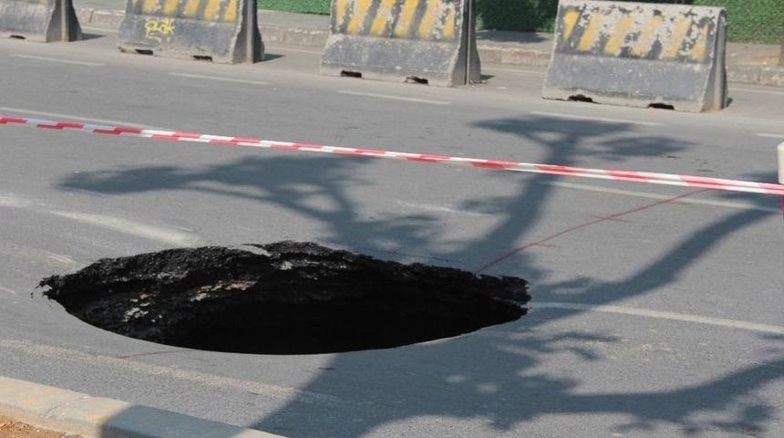 Beşiktaş’ta Metro Çalışması Nedeniyle Yol Çöktü