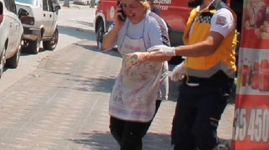 Eli Hamur Makinesine Sıkıştı