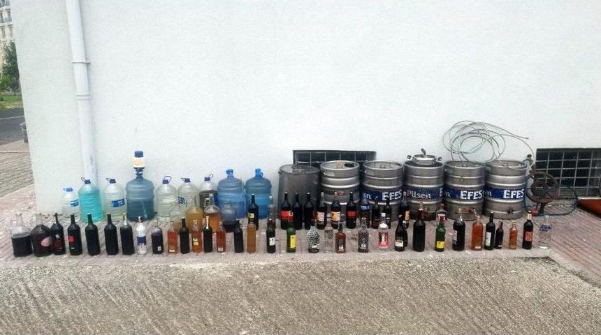 &Ccedil;orlu Jandarmasından 1 Bu&ccedil;uk Tonluk Sahte İ&ccedil;ki Operasyonu