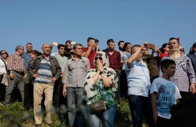 Şehit Yüzbaşı Şener Son Yolculuğuna Uğurlandı (1) 3